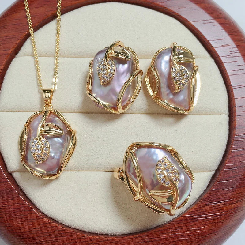 The Hera Baroque Pearl Suite | Natural Freshwater Pearls & 18K Gold Finish