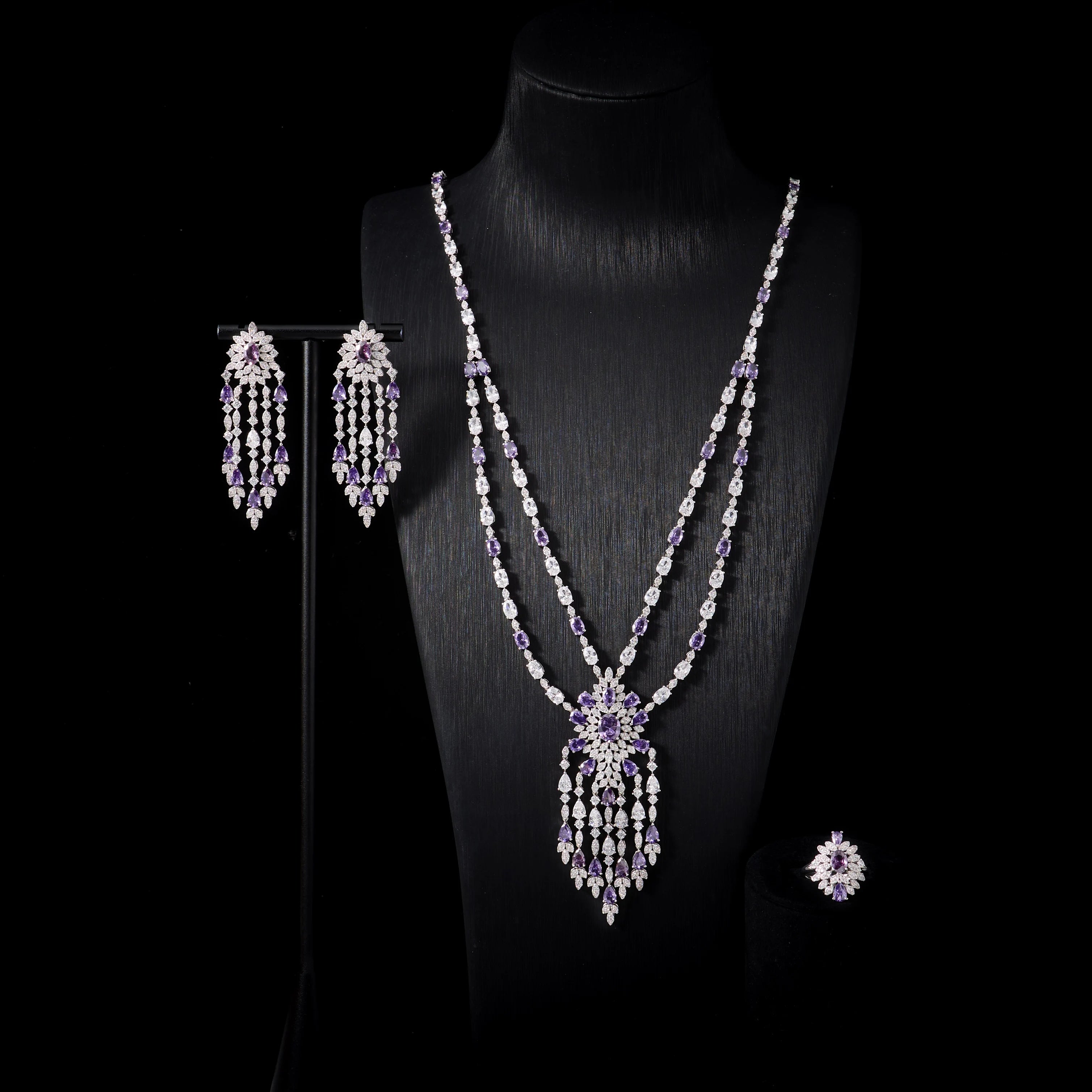The Empress Diamond-Fire Gala Suite | Prestige Evening Collection