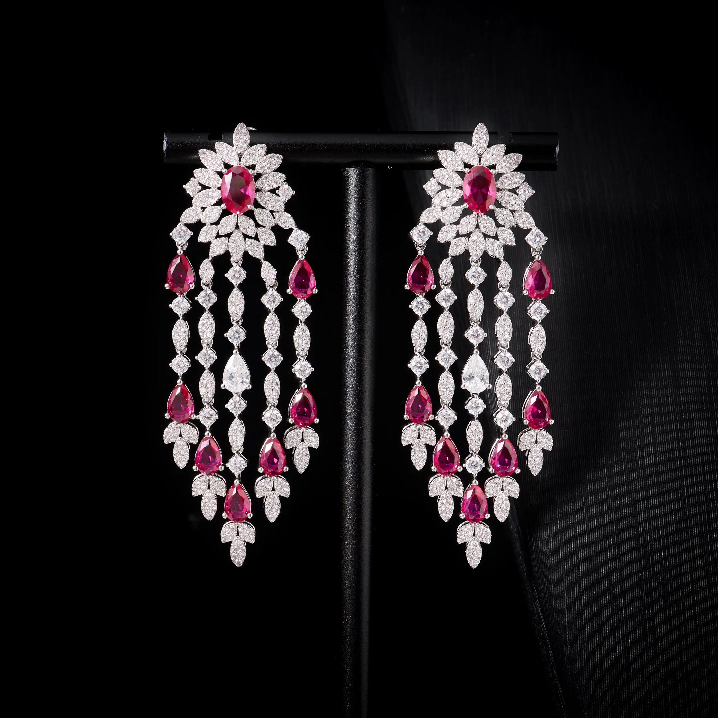 The Empress Diamond-Fire Gala Suite | Prestige Evening Collection