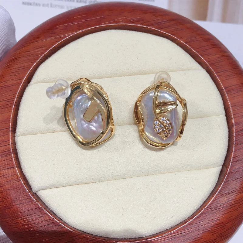 The Hera Baroque Pearl Suite | Natural Freshwater Pearls & 18K Gold Finish